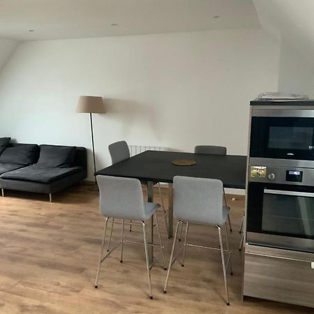 Apparemment Parigne L'Eveque Apartment Екстериор снимка